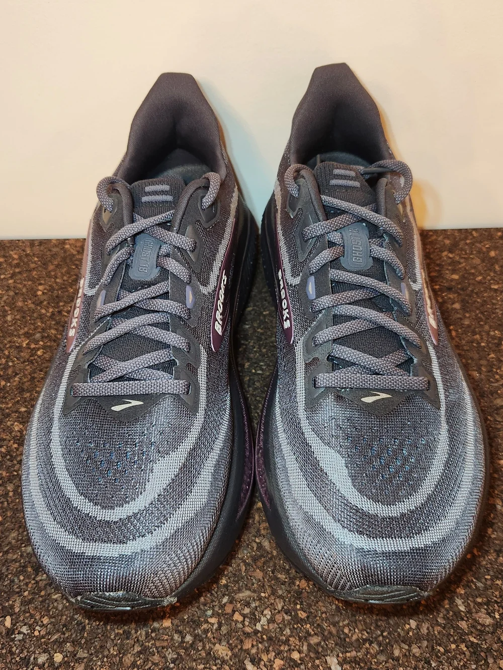 Brooks Ghost 18 Running Shoes Womens Size 8.5